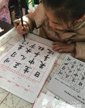 南京开家书法练字班一年能赚多少钱?年净收增长超过30倍