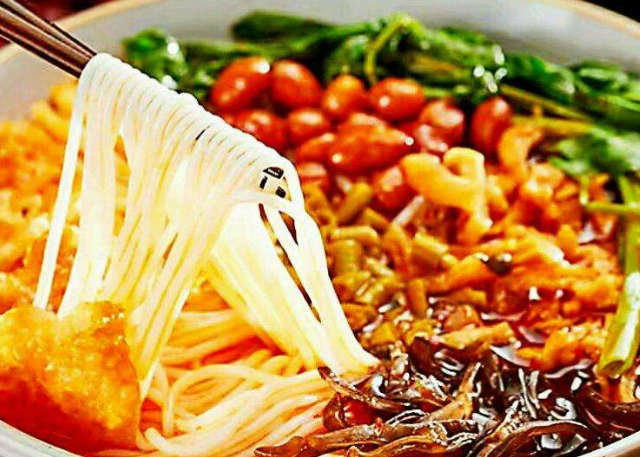 在长春螺蛳粉店一年能挣多少钱?万没想到年赚这么多