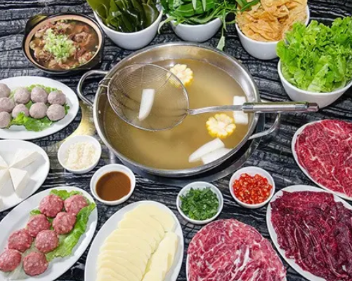 开个跷脚牛肉店一年利润能赚多少钱？开店3年赚钱经验真实经历