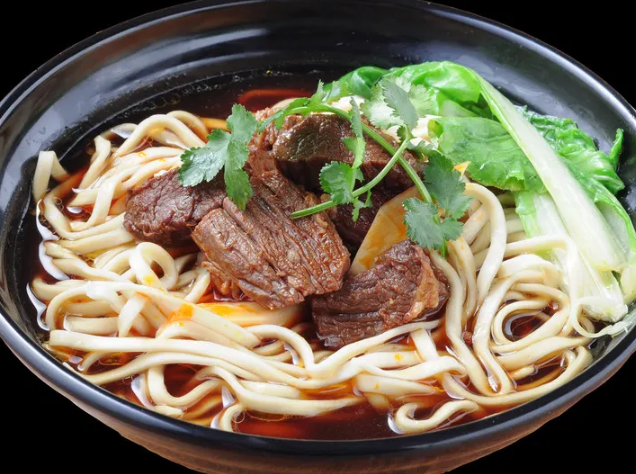广州开家牛肉拉面店一年能赚多少钱?年纯利顶上班6年工资