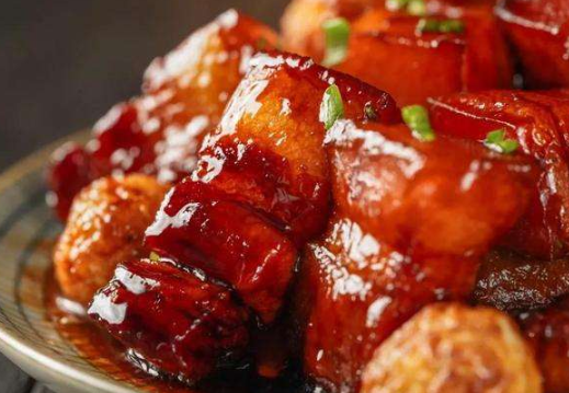 武汉烧肉店一年利润能赚多少钱?欠了30万一年轻松还清